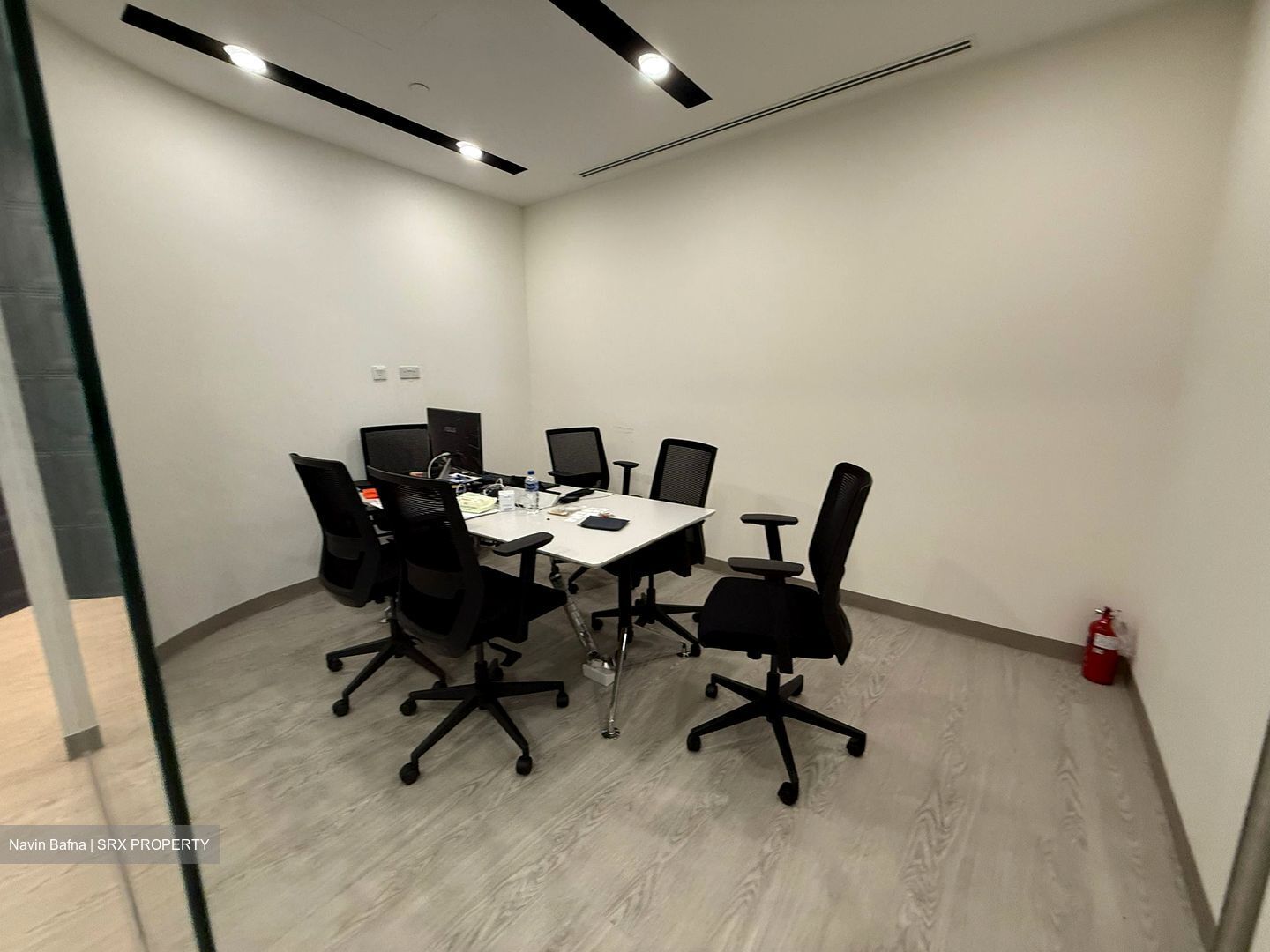 PLUS (D1), Office #479398941